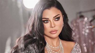 هيفاء وهبي تسخر من الصمت الدولي إزاء معاناة لبنان