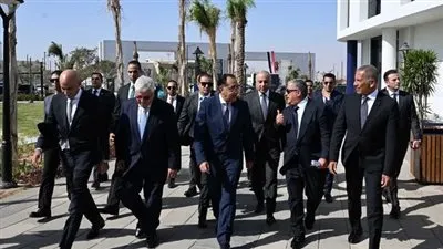 مدبولي يشهد افتتاح 