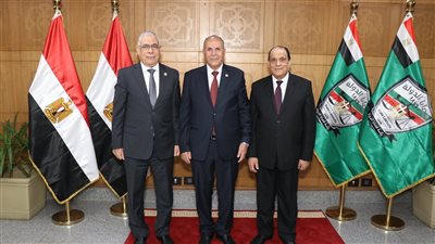 النائب العام يزور رئيس هيئة قضايا الدولة لتهنئته بمنصبه الجديد (صور) 