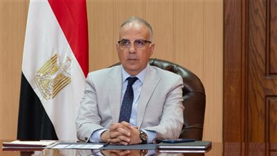 الدكتور سويلم يتابع موقف مشروع تأهيل وإحلال المنشآت المائية