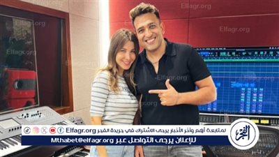 تامر حسين ينشر صورة جديدة مع نانسي عجرم: 