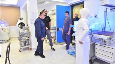 محافظ أسيوط يقوم بزيارة مفاجئة لمستشفى حميات الشامية بساحل سليم   