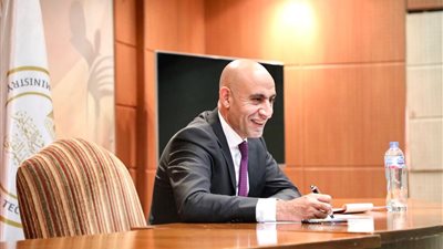 عبد اللطيف: تدريب المعلمين وإجراء تقييمات مستمرة لمدرسي مدارس النيل