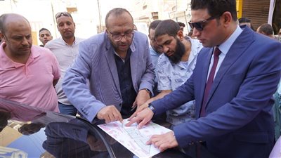 نائب محافظ سوهاج يتفقد انتهاء أعمال إحلال وتجديد خطوط شبكات الصرف بمنطقة المخبز الآلي