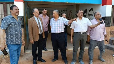 وكيل تعليم أسيوط: الانتهاء من الاستعدادات النهائية لاستقبال العام الدراسي الجديد الأحد المقبل   