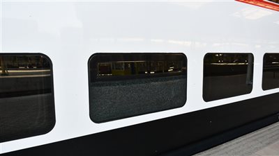 النقل: رشق القطارات بالحجارة ظاهرة سلبية خطيرة تسبب أضرارا كبيرة 