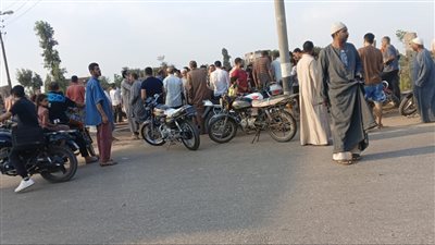 مصرع سائق توكتوك وإصابة آخر إثر تصادم قطار بالمنوفية