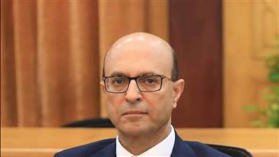 تجديد تعيين عميد كلية الفنون الجميلة وتعيين رئيس قسم بكلية الهندسة جامعة أسيوط