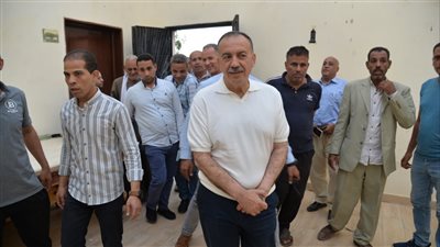 محافظ أسيوط يتفقد مركز شباب المندرة قبلي بمنفلوط  