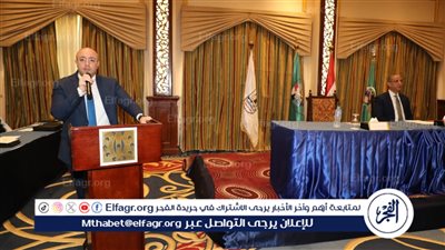 محافظ بني سويف يستعرض المشروعات الخضراء الذكية الفائزة بالمبادرة الوطنية 