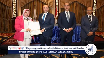 محافظا بني سويف والفيوم يُكرمان أصحاب المشروعات الخضراء الذكية الفائزة