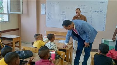 تعليم قنا: تبني مبادرات مدرسية وتفعيل معسكرات التشجير بالتعاون مع المجتمع المدني