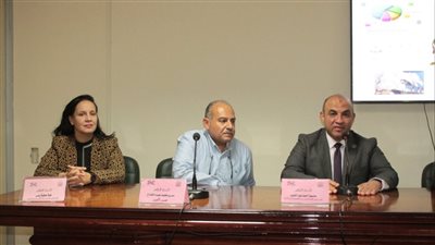 جامعة أسيوط تنظم ندوة تحت عنوان من أجل سماء زرقاء ومنع تلوث الهواء 