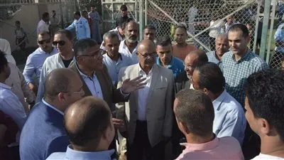 محافظ الجيزة يتفقد مركز شباب نزلة ترجم بمركز ومدينة أطفيح