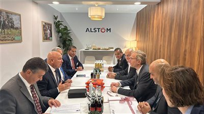 التفاصيل الكاملة لإنشاء مجمع صناعي ببرج العرب لإنتاج أنظمة كهربائية وتوطين صناعات النقل 