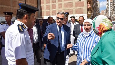 محافظ الإسكندرية يتابع أعمال إعادة تخطيط نفق المندرة ضمن مشروع مترو أبو قير بنطاق حي منتزه ثان