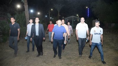 محافظ أسيوط يتفقد أعمال التطوير الجارية بحديقة الإيمان بالأربعين  