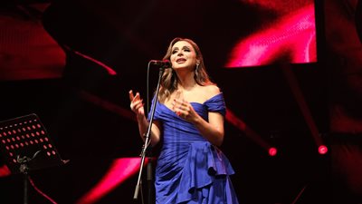 عقب نجاح حفل دبي.. أنغام تواصل سيطرتها في الخليج وتستعد لحفل عالمي بالمتحف الكبير