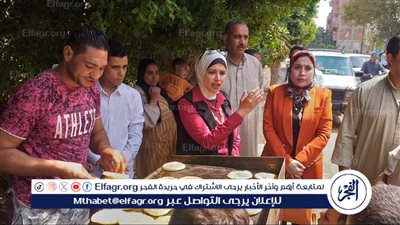 صحة بني سويف تسحب 46 رغيف حواوشي من بائع متجول لمخالفته الاشتراطات الصحية