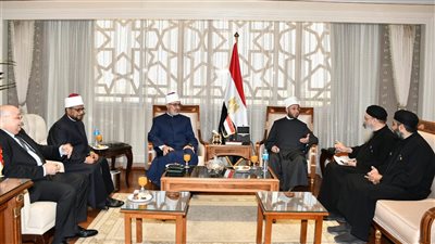 وزير الأوقاف يعقد الاجتماع التمهيدي لتنسيق الأعمال المشتركة بين أتباع الديانات المختلفة