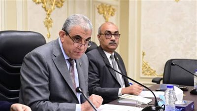 فوز النائب عادل عبدالفضيل برئاسة لجنة القوى العاملة بمجلس النواب