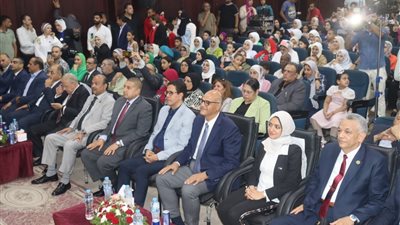 محافظ القليوبية ورئيس جامعة بنها يشاركا في احتفالية ذكرى نصر أكتوبر