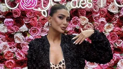 بإطلالة مميزة.. غادة عبد الرازق تودع أسبوع الموضة بباريس (صور)