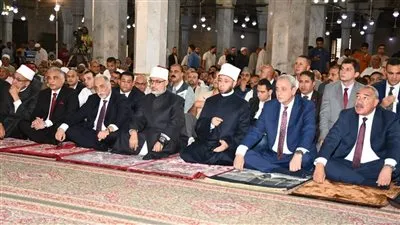 وزير الأوقاف ومحافظ الغربية يشهدان صلاة الجمعة بالمسجد الأحمدي بطنطا