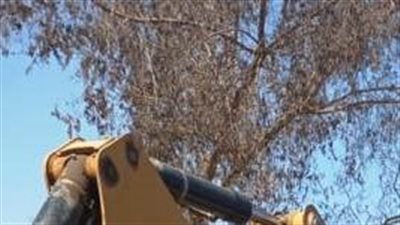 كسر مفاجئ بخط مياه الشرب بمنطقة السيل.. والدفع بسيارات لتوفير المياه لأهالى المنطقة 