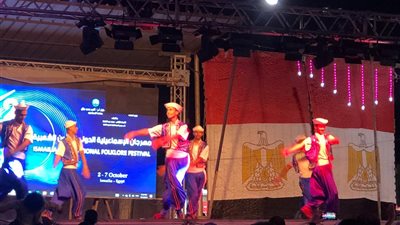 انطلاق حفل ختام مهرجان الإسكندرية السينمائي الدولي ببرج العرب