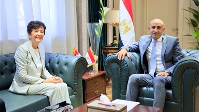 وزير التعليم يستقبل سفيرة سويسرا بالقاهرة لبحث سبل تعزيز التعاون 