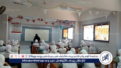 تحت شعار «أكتوبر ذاكرة أمة».. خريجي الأزهر بمطروح تنظم ندوة توعوية لطالبات مدرسة التمريض