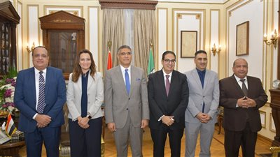 رئيس جامعة القاهرة يستقبل محافظ الجيزة لبحث تعزيز أوجه التعاون