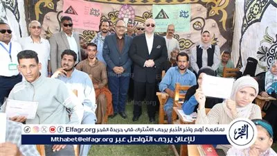 محافظ بني سويف يتابع أنشطة مبادرة بداية جديدة لبناء الإنسان بمركز إهناسيا