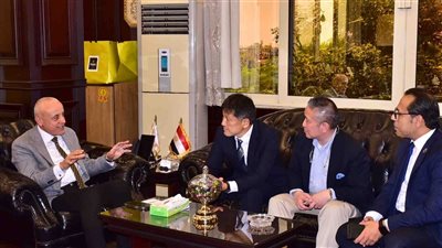  محافظ الأقصر يستقبل رئيس هيئة الرعاية الصحية والقنصل الياباني 