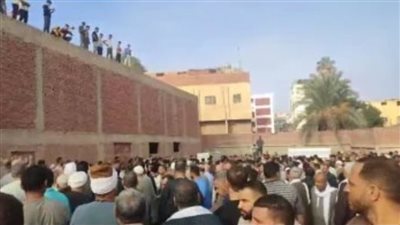 بينهم 6 سيدات.. تشييع جثامين 7 من ضحايا حادث الشرقية لمثواهم الأخير