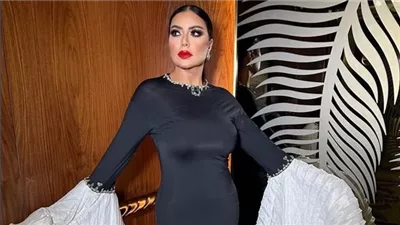 بفستان أسود.. إطلالة جريئة لـ رانيا يوسف 
