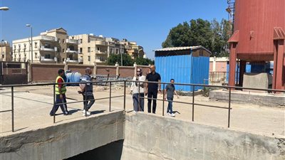  وزير الاسكان يوجه بالمتابعة الدورية لموقف تنفيذ المشروعات..ووضع خطط زمنية محددة لإنهاء مختلف الأعمال