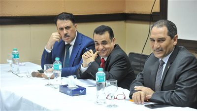 لجنة من قطاع علوم الحاسب والمعلوماتية تبحث تجديد معادلة كلية الحاسبات بالجامعة الحديثة للتكنولوجيا والمعلومات