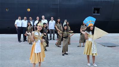 ميناء الإسكندرية يستقبل أكثر من 4100 راكب على متن سفينتين سياحيتين