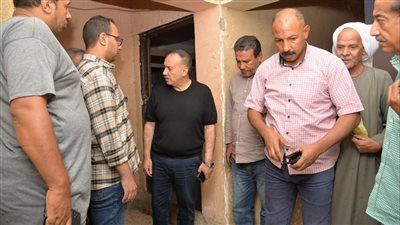 محافظ أسيوط يتفقد مساكن الإيواء بقرية دير الجبراوي بمركز أبنوب   