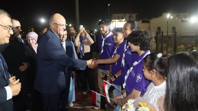 محافظ القليوبية يلتقي بمواطني العبور والخصوص والخانكة لبحث مشاكلهم