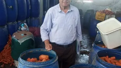 ضبط مصنع مخللات يُدار دون ترخيص خلال حملات تفتيشية بالشرقية