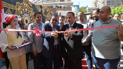 محافظ أسيوط يفتتح معرض السلع لإدارة مشروعك بحي شرق ضمن مبادرة بداية 