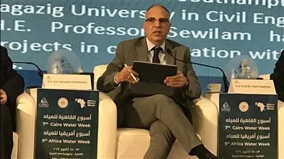 وزير الري: الماء أحد أكثر القطاعات المتأثرة بتغيرات المناخ