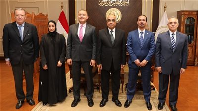 وزير العدل يستقبل سفير قطر لبحث سُبل تعزيز التعاون القضائي المشترك