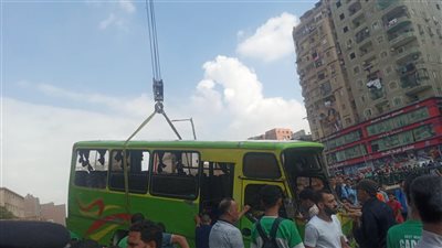 التحفظ على السائق المتسبب في سقوط أتوبيس بترعة الشرقاوية بشبرا