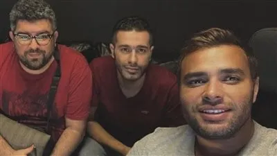 بهذه الكلمات.. رامي صبري ينعى وفاة الشاعر أحمد علي موسى