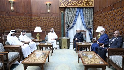 شيخ الأزهر يستقبل محمد خليفة المبارك رئيس دائرة الثقافة والسياحة بأبوظبي