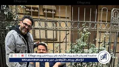 هكذا احتفل أكرم حسني بعيد ميلاد مصطفى غريب